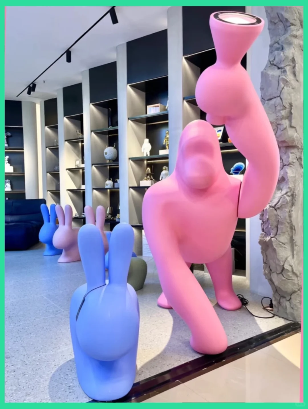 粉色限量款｜意大利Qeeboo超大猩猩落地灯