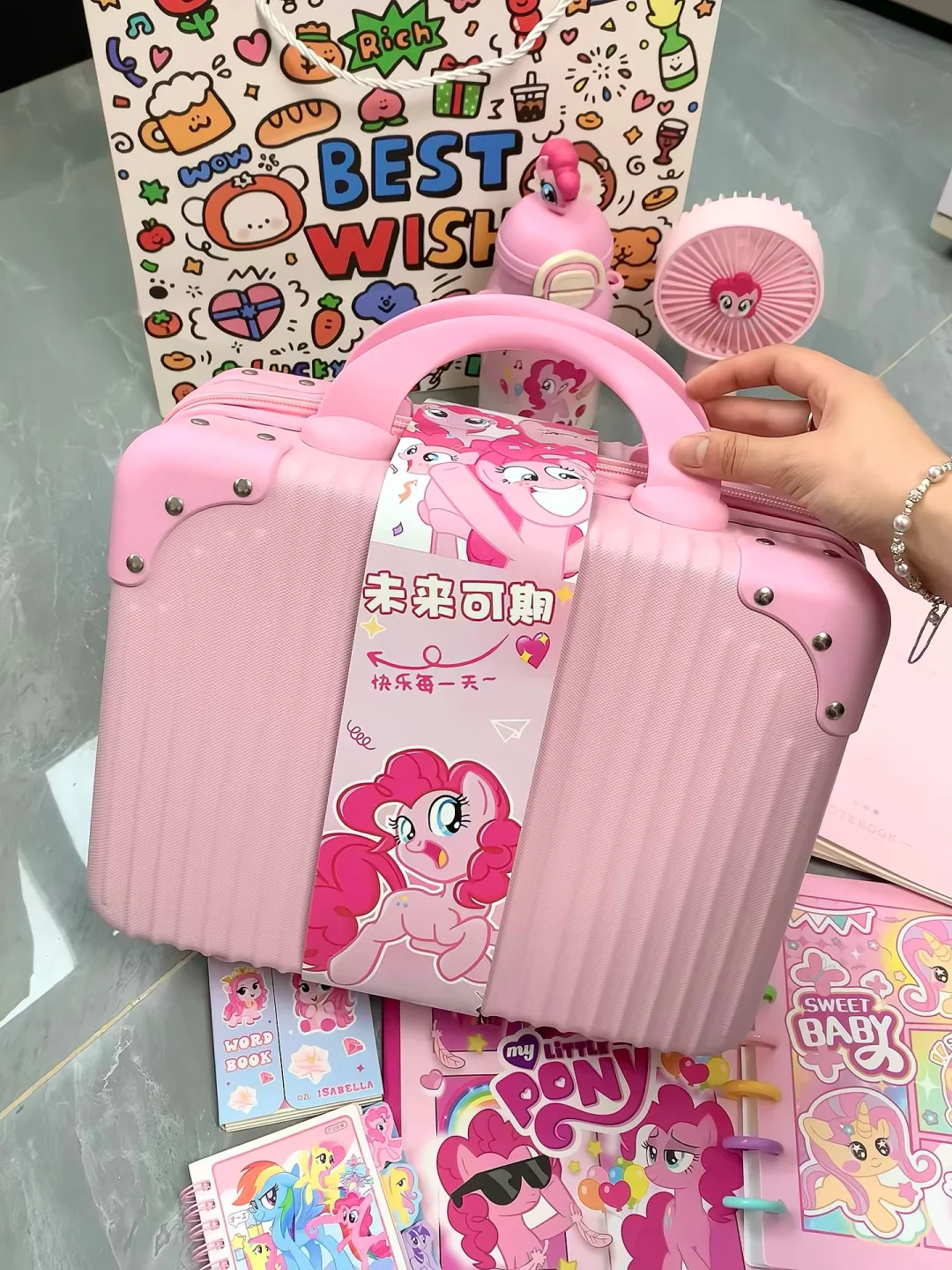 别纠结了！小女孩生日就送这个！！！