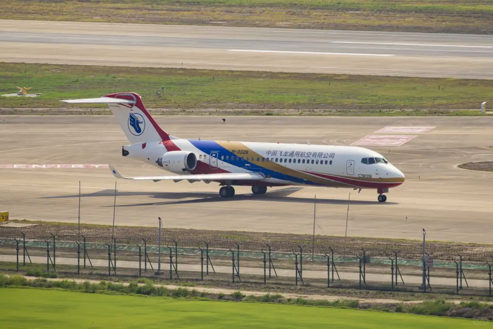 首架国产C909医疗机交付了