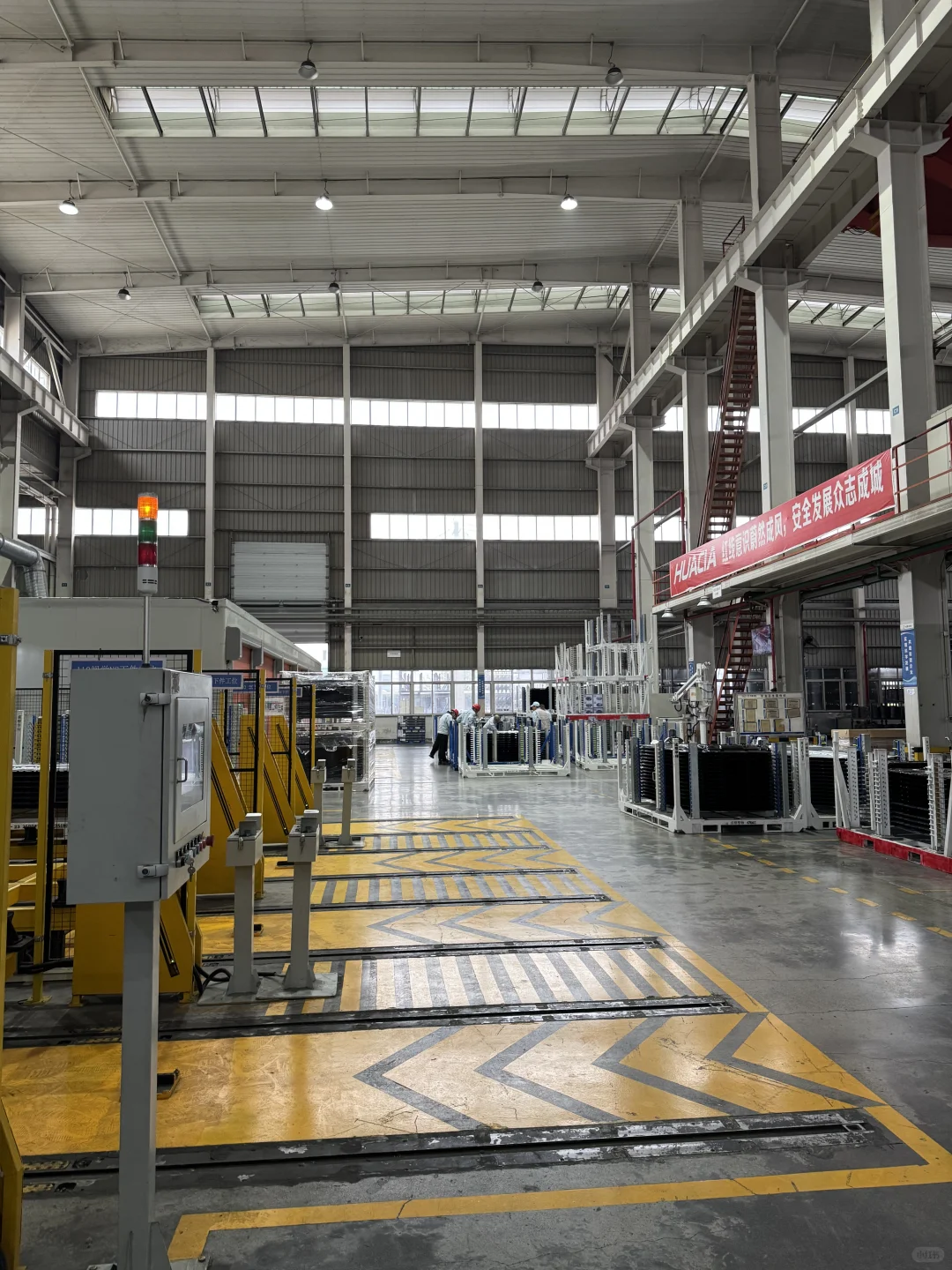 沃尔沃汽车生产线监控安装调试完成