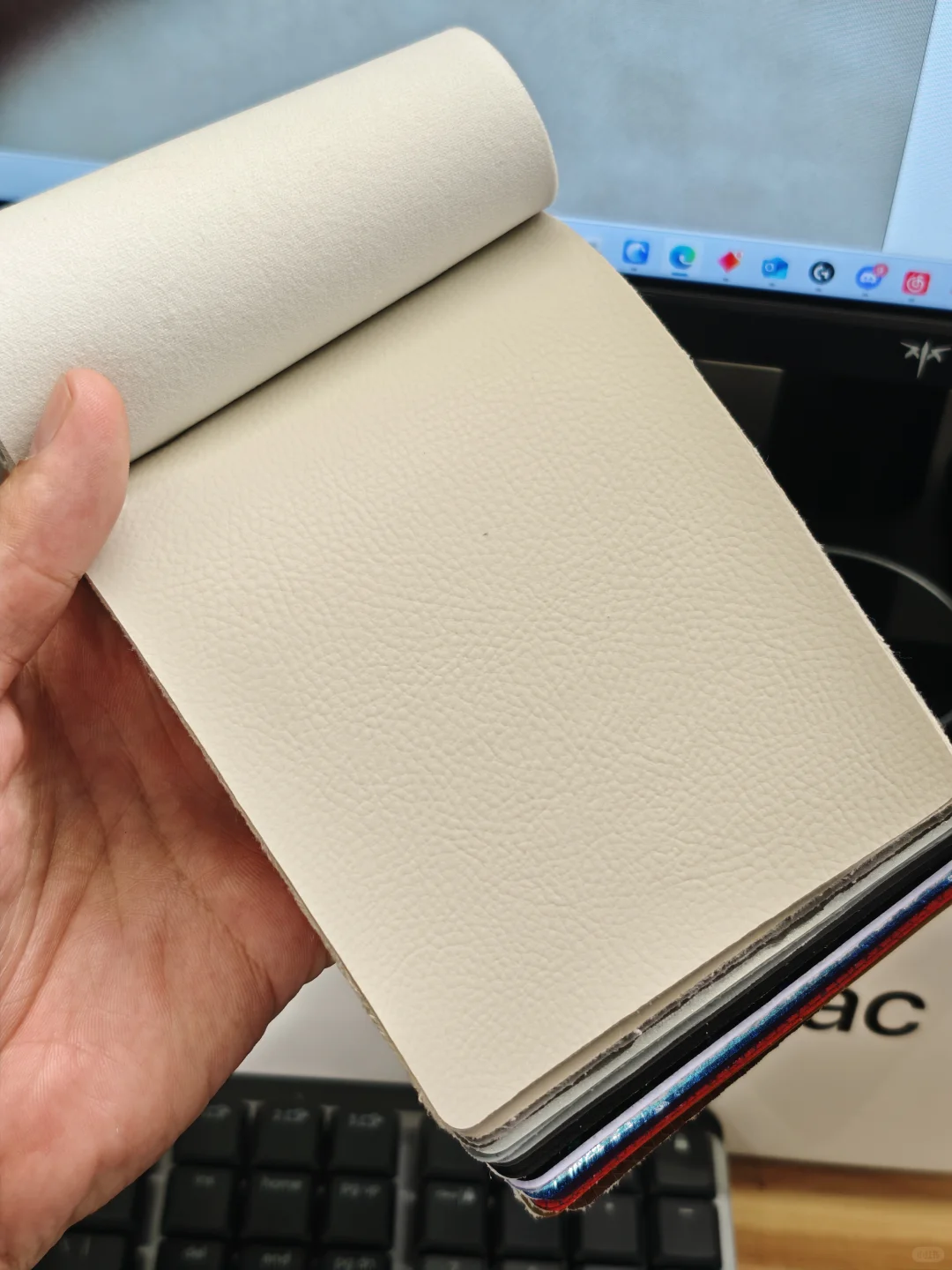 ?CMF｜未来材料之有机硅高性能皮革