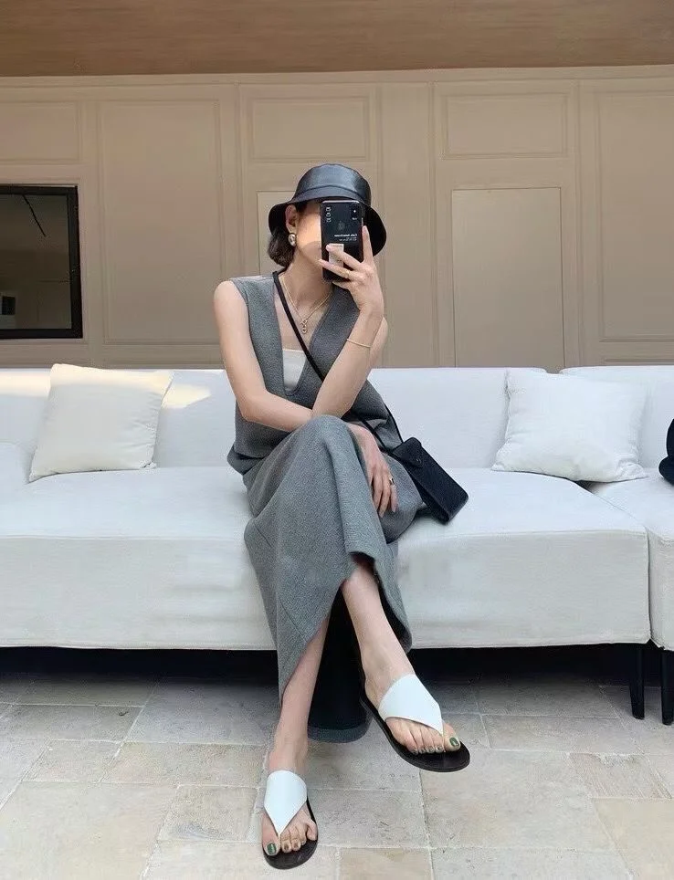 25秋冬新款现货｜TH双面针织褶皱松弛感连衣