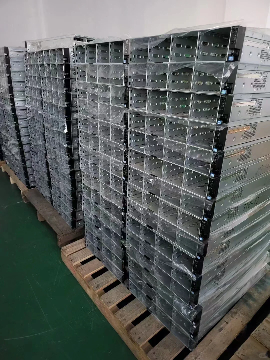 上门回收服务器 工作站 小型机 交换机 存储