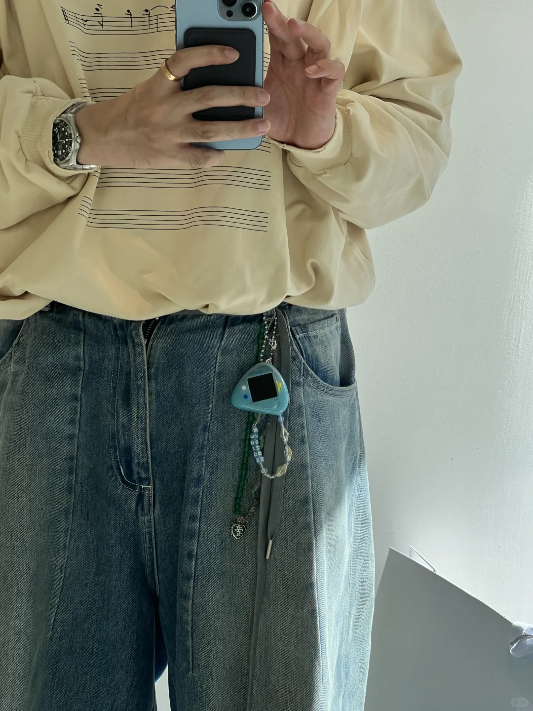 一只会发光?的电子宠物