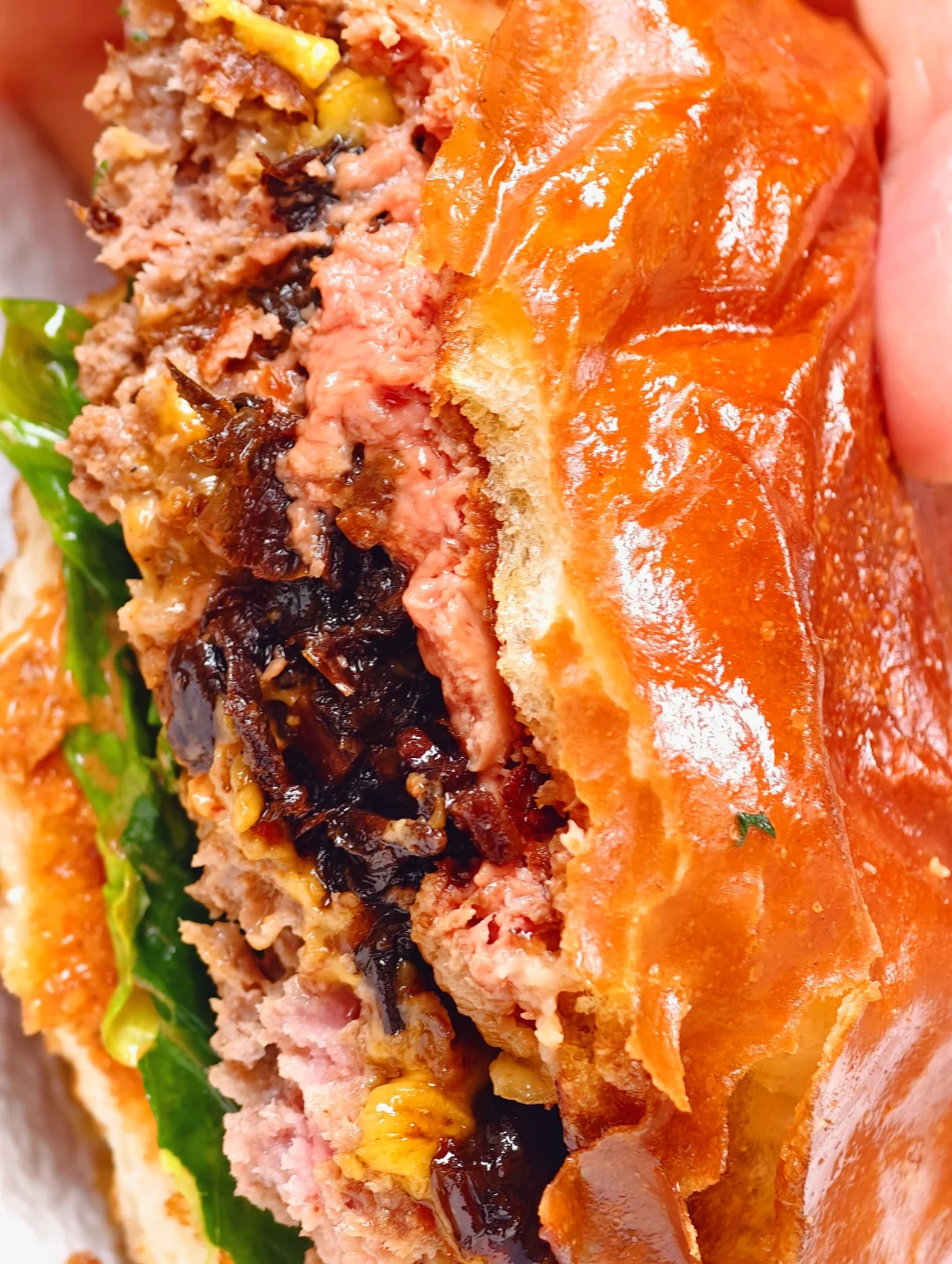 汉堡节能唯1️⃣坐着吃的❗吃完还打包?