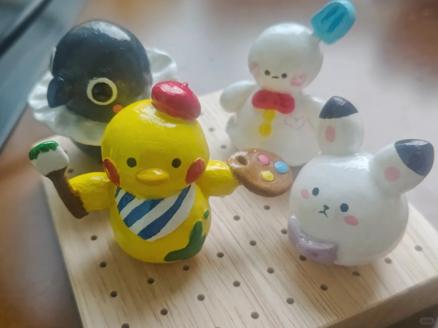 第一次用粘土捏了四个小可爱