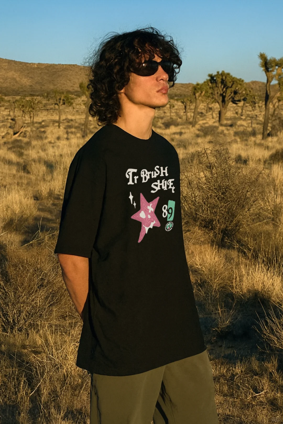 室内低调，阳光下秒变潮牌? 原来是光变T恤