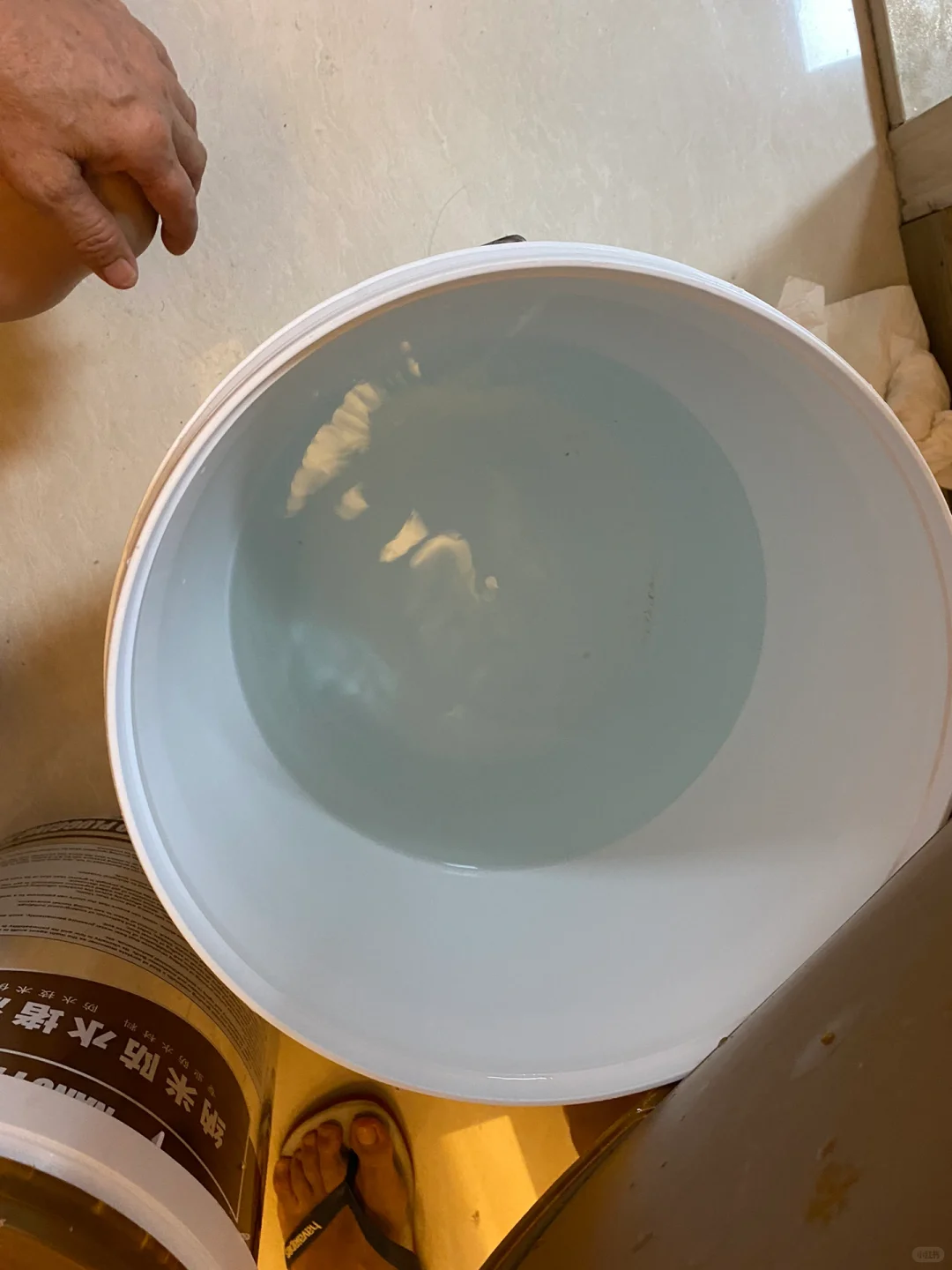 血泪教训，补卫生间外墙漏水花了9K，报警了！！