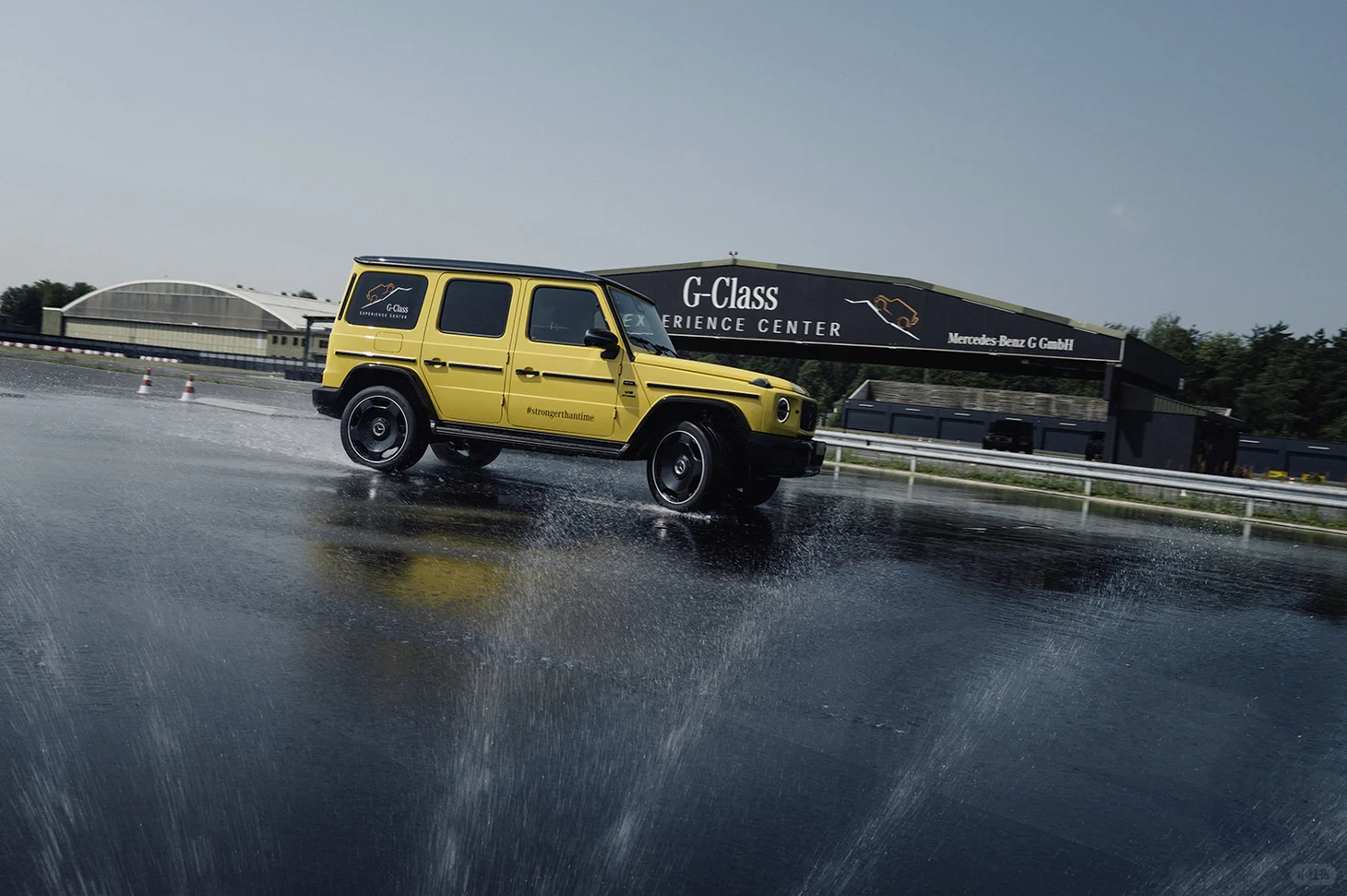 奔驰G级始终保值的原因？