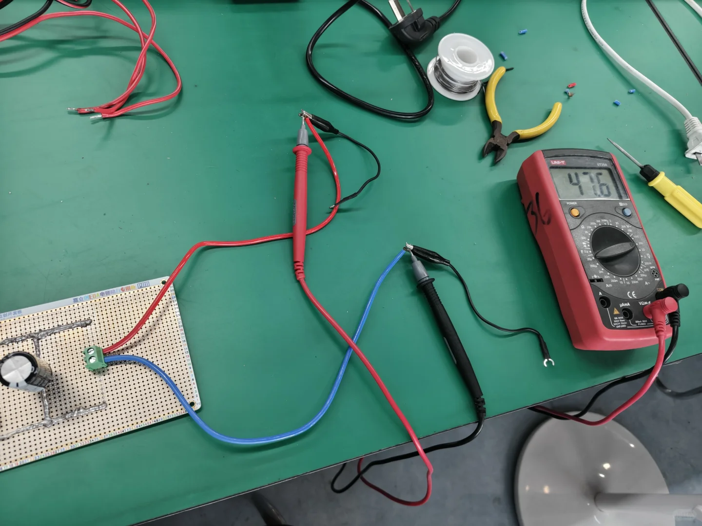 来个电源大佬救救?