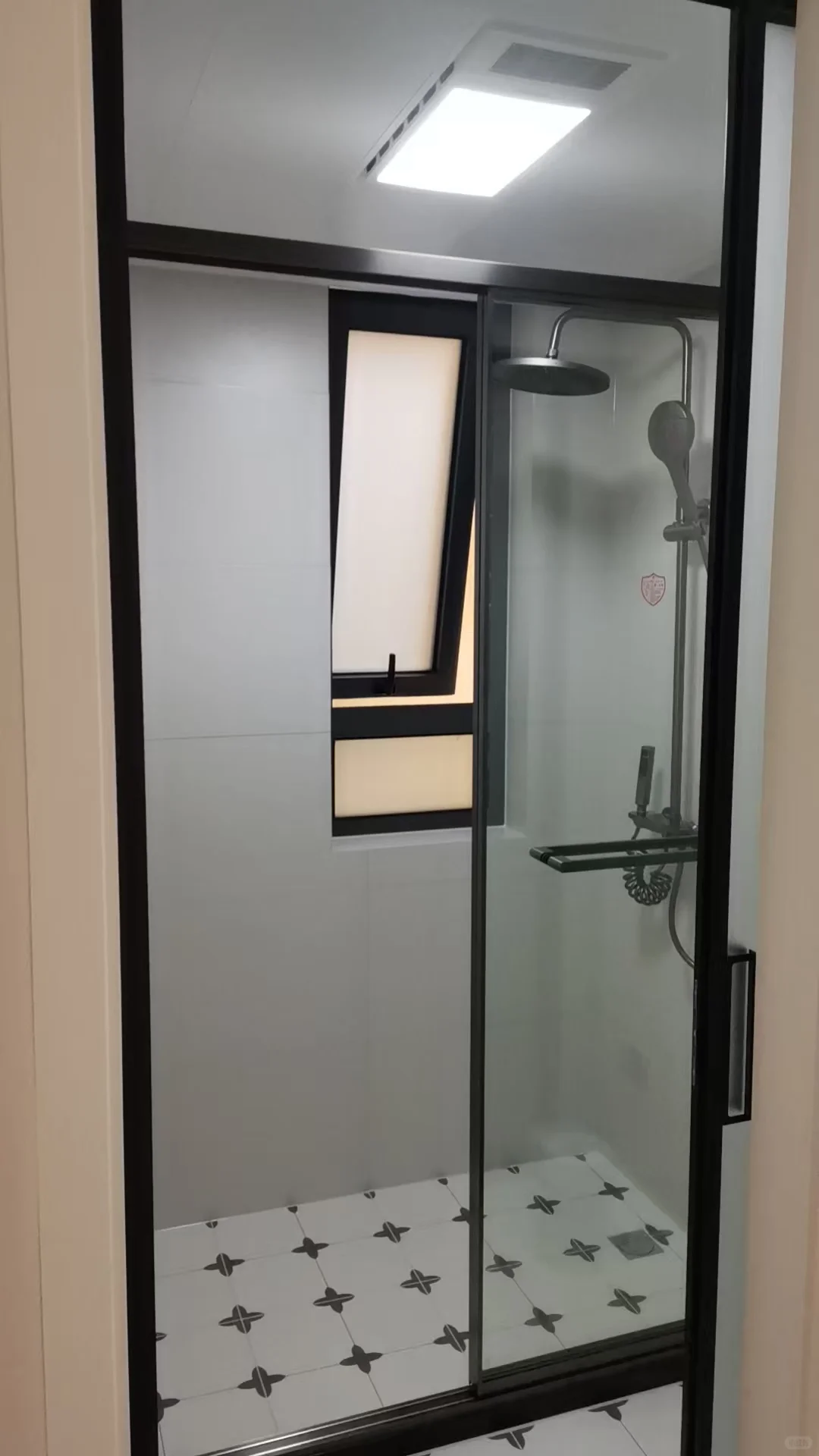 把我的开荒保洁师傅分享给全小区！良心价！