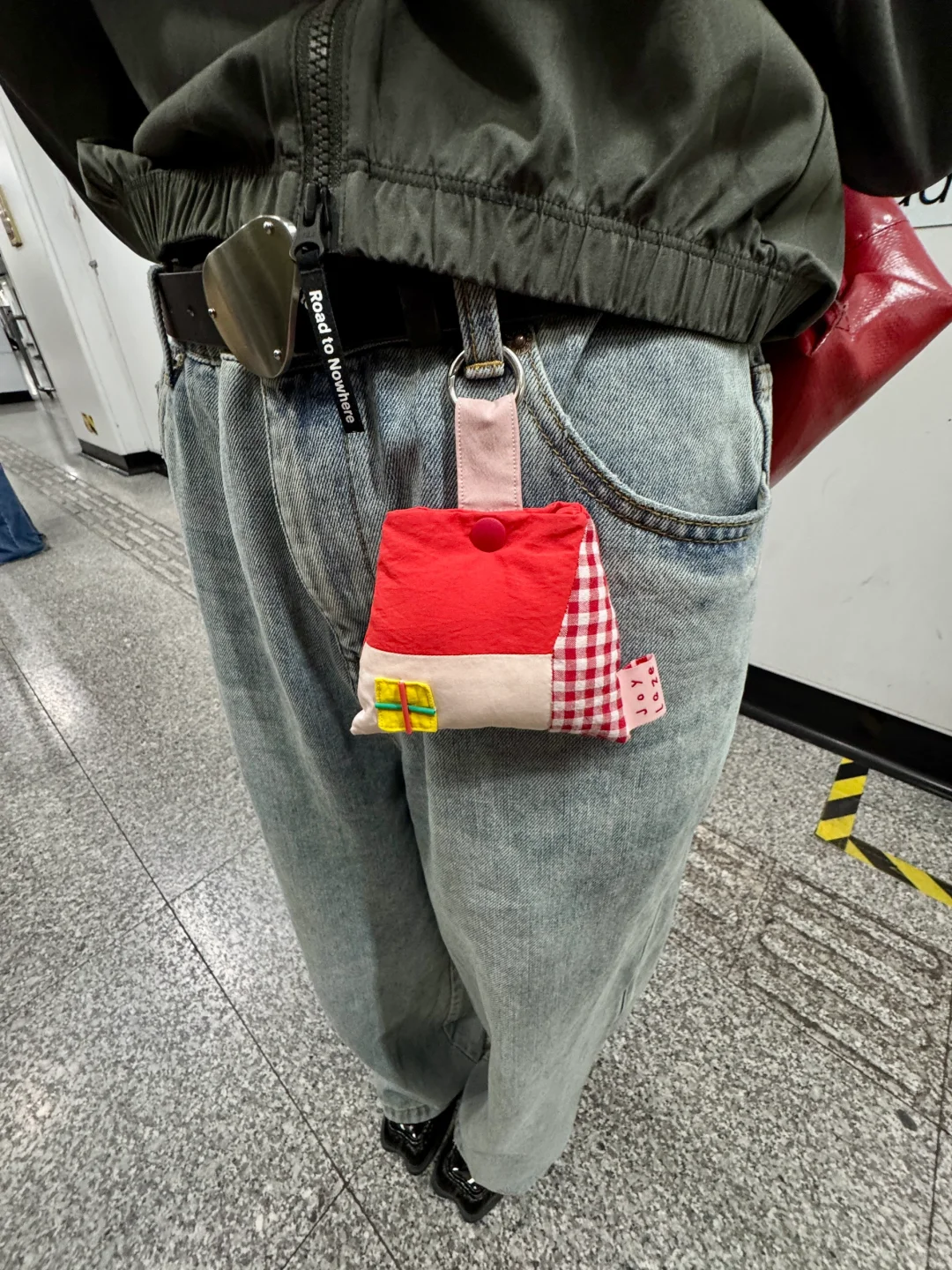 走不动了，老鼠掉进了大米缸…