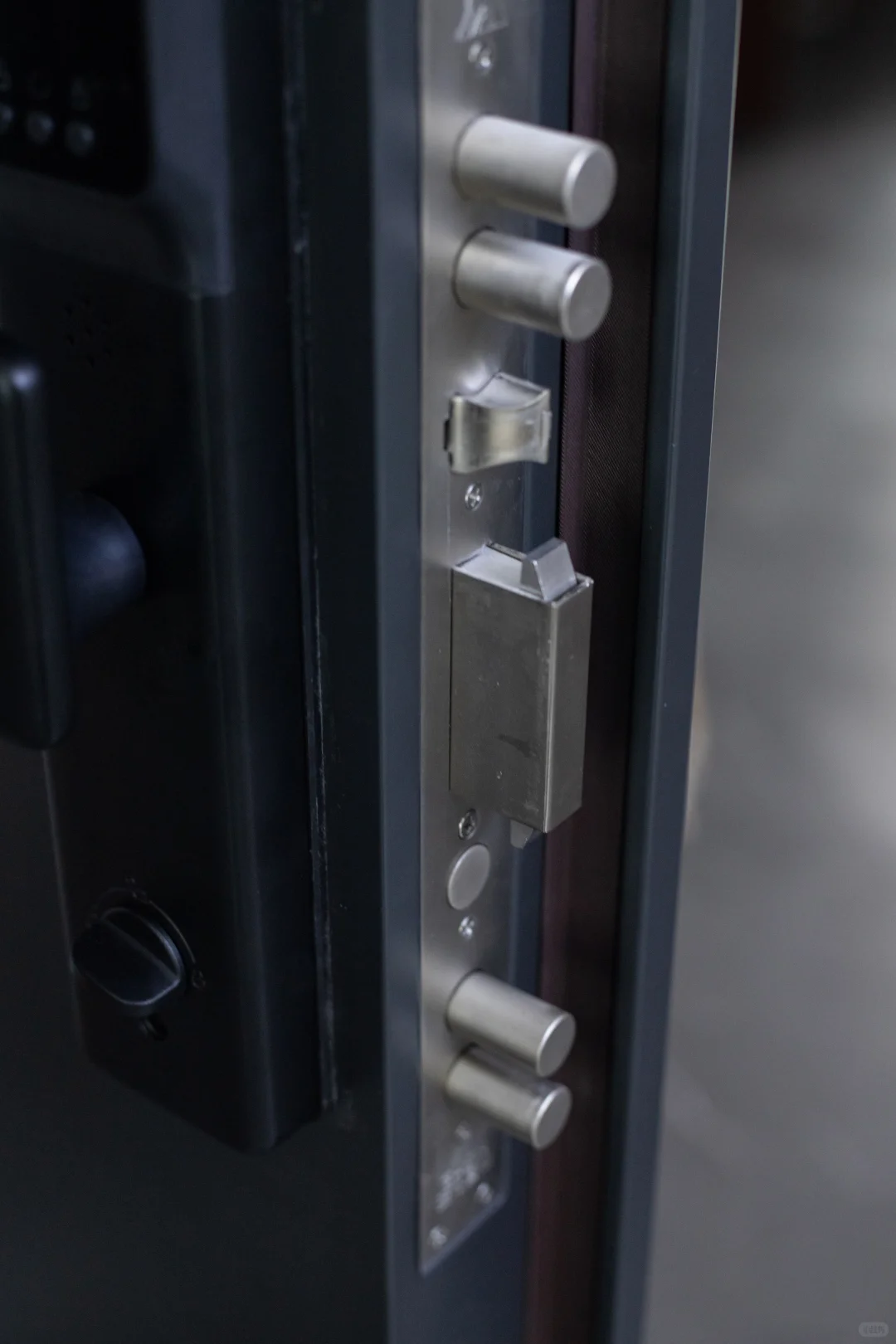 超能防盗门,电池供电也能省电4倍!