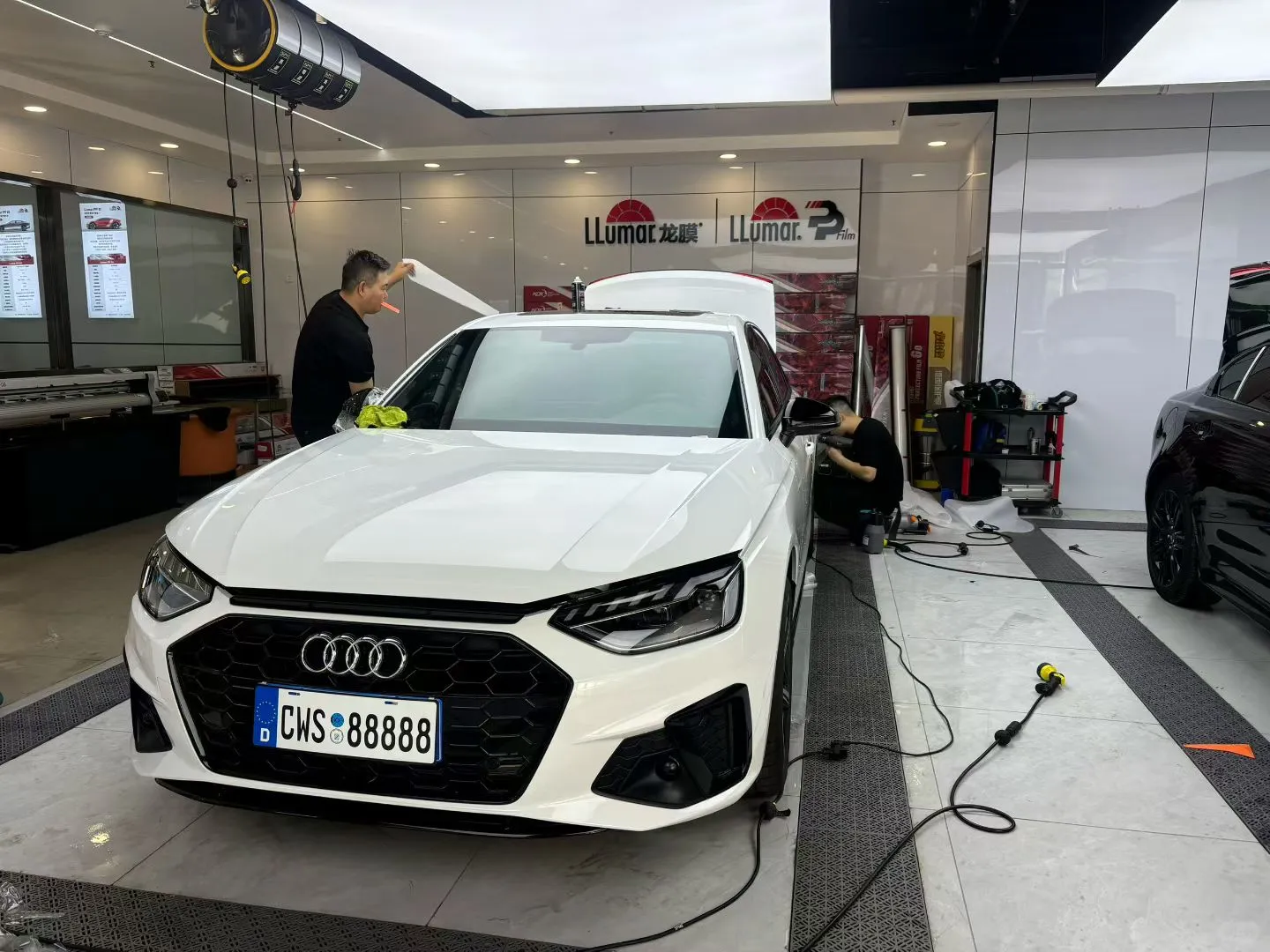 来看看什么叫「教科书式贴膜」✨