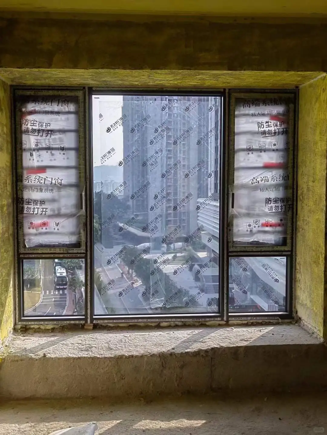 438一方断桥平开窗封阳台隔音隔热平开窗