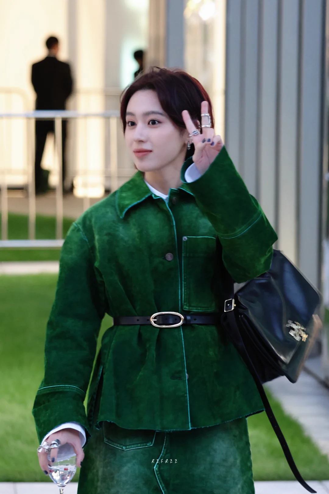 今天看见了喜欢了很久的碳酸！