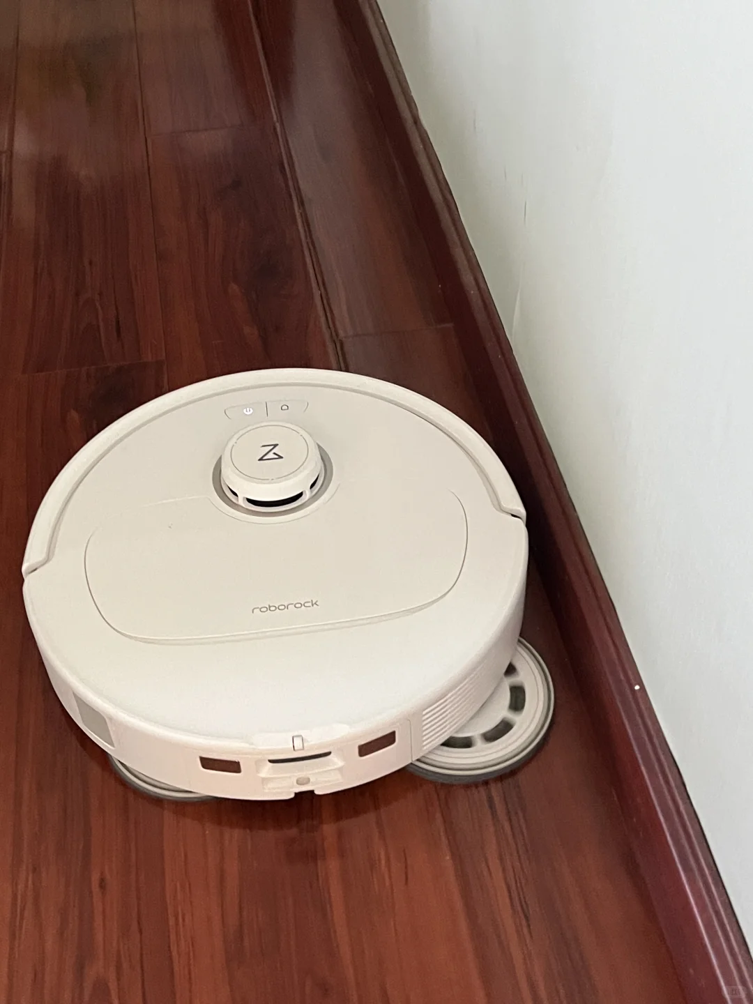 扫地机器人真的很香!!我跟老公少吵了好多架