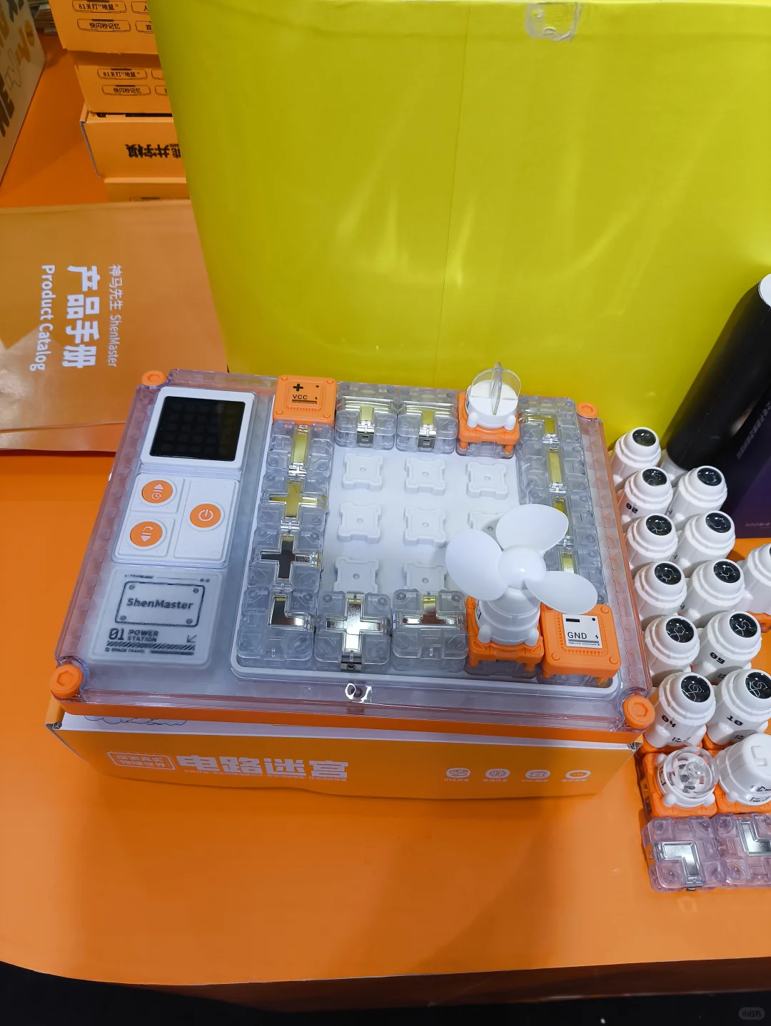 上海玩具展必冲！神马先生免费送智能井字棋