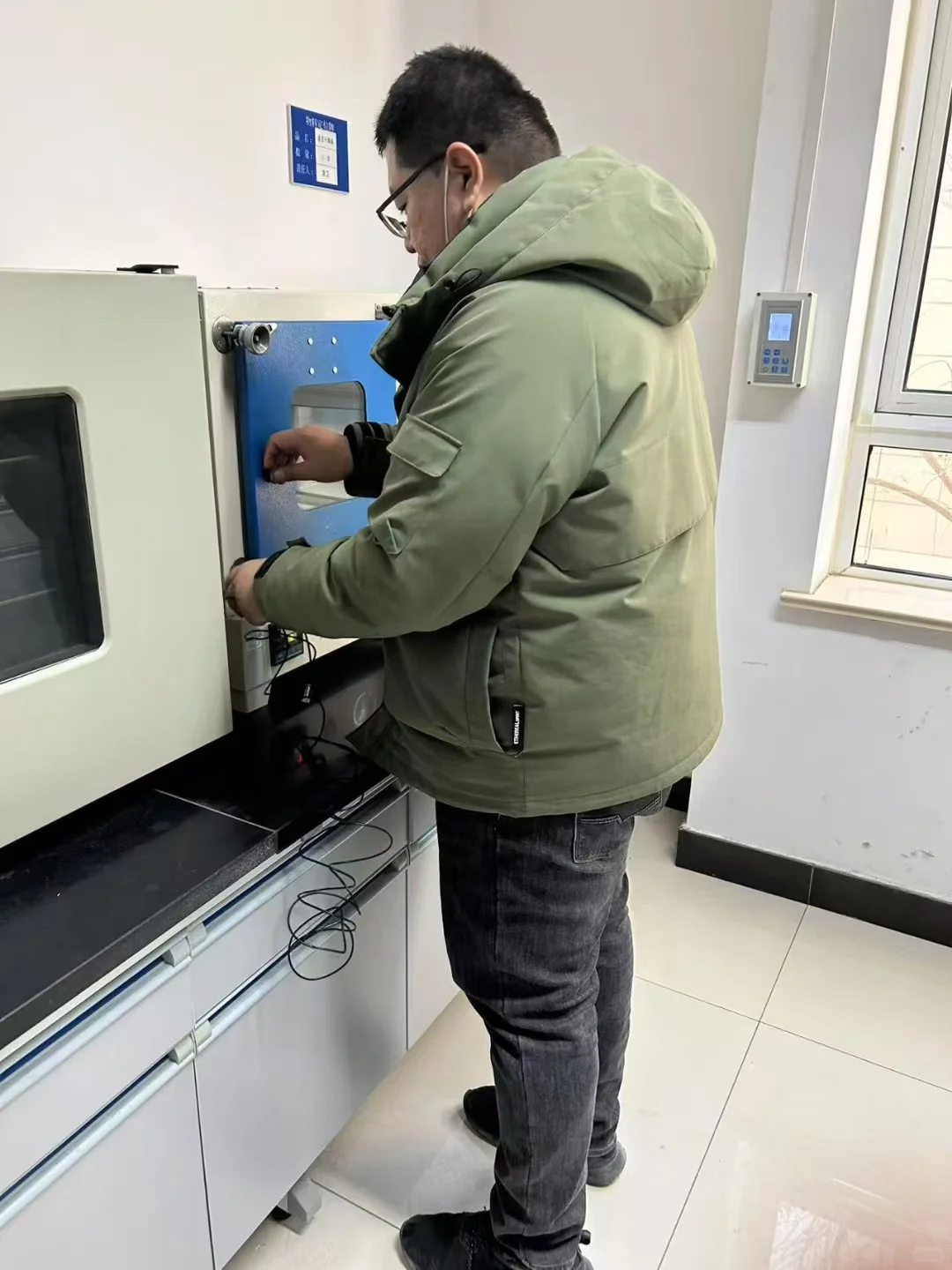 仪器设备计量检测出检