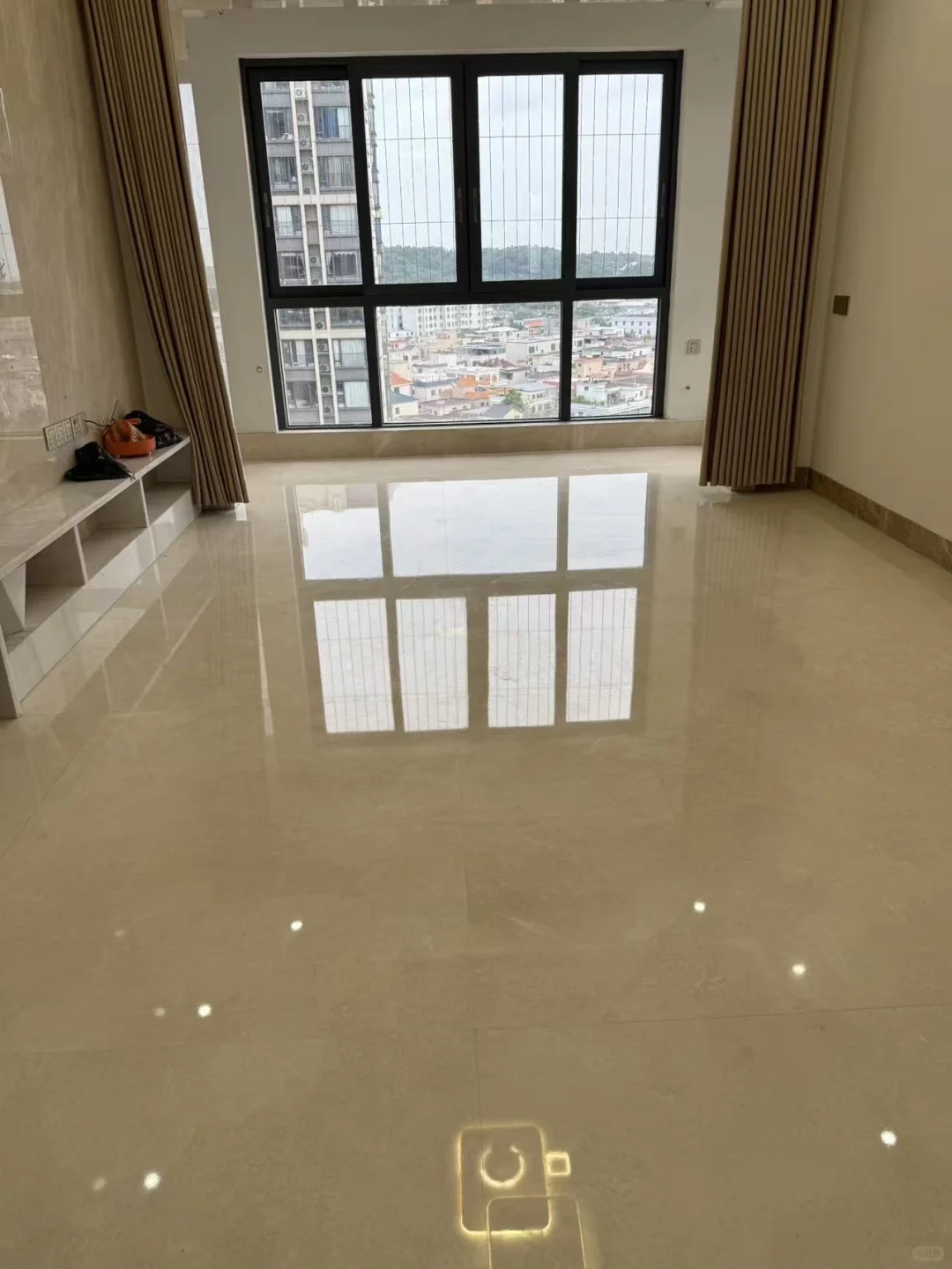 黄埔区大理石打磨抛光结晶养护石材打磨翻新