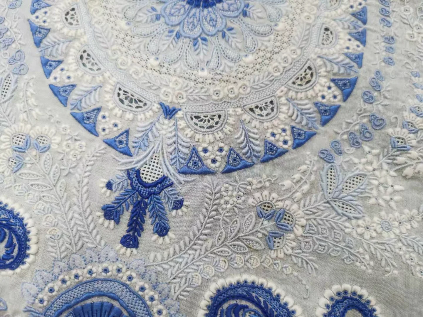 潮州抽纱 | 极繁主义的小众美学✨