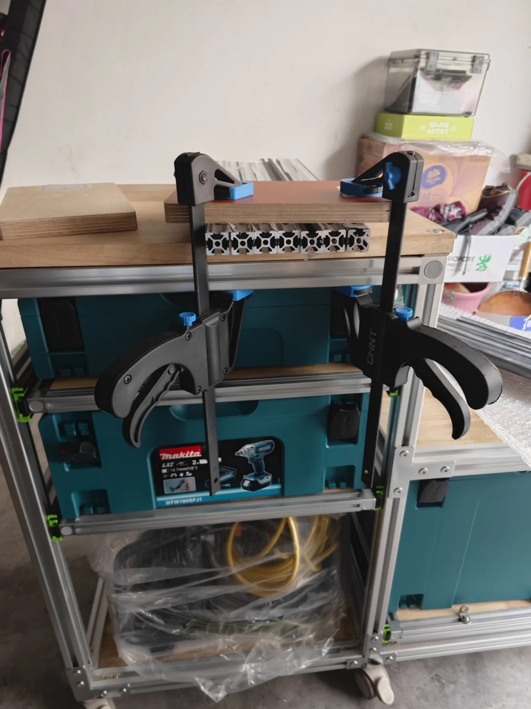 【壹】铝型材的攻丝