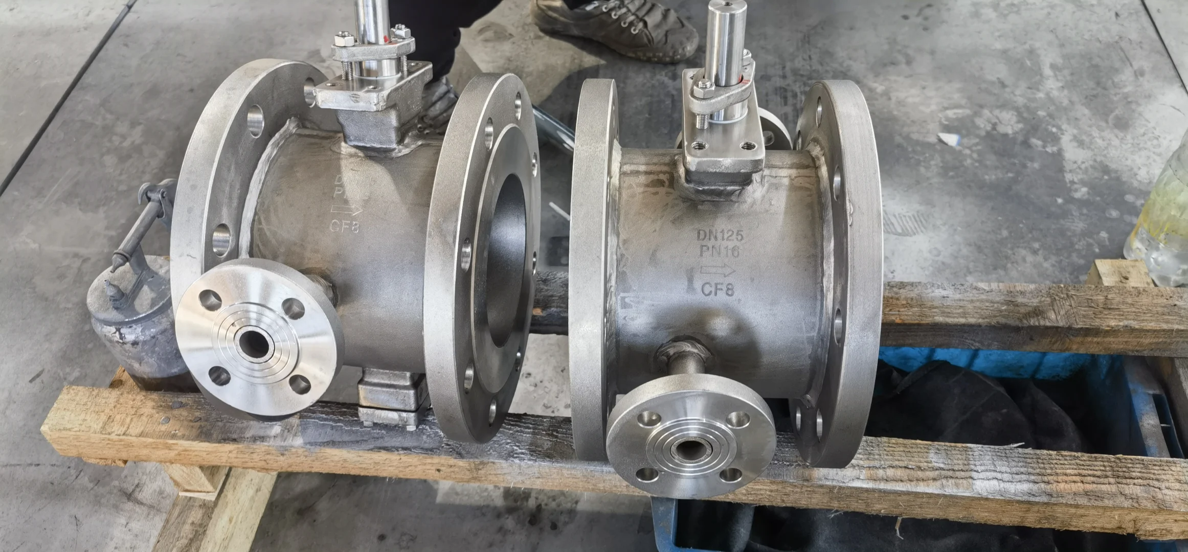 不锈钢气动保温V型球阀控温解决方案-耀圣