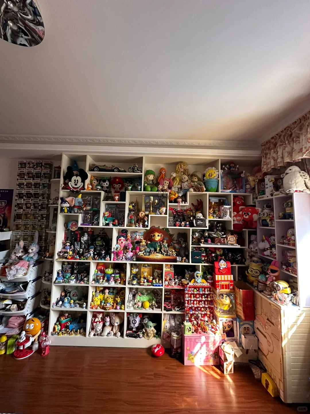 左滑一键帮我整理好我的玩具仓库