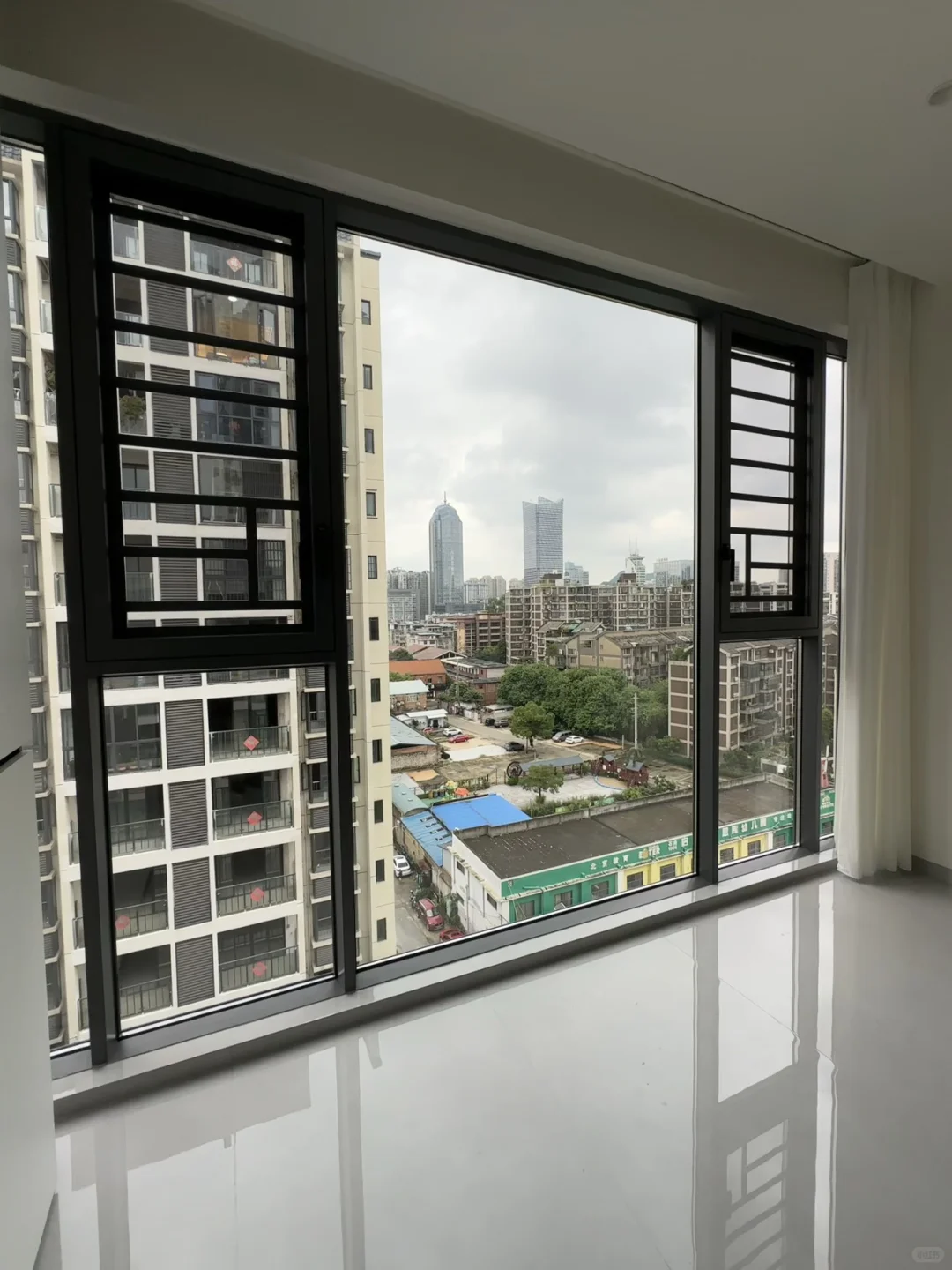 全屋都做大玻璃窗?爽翻了