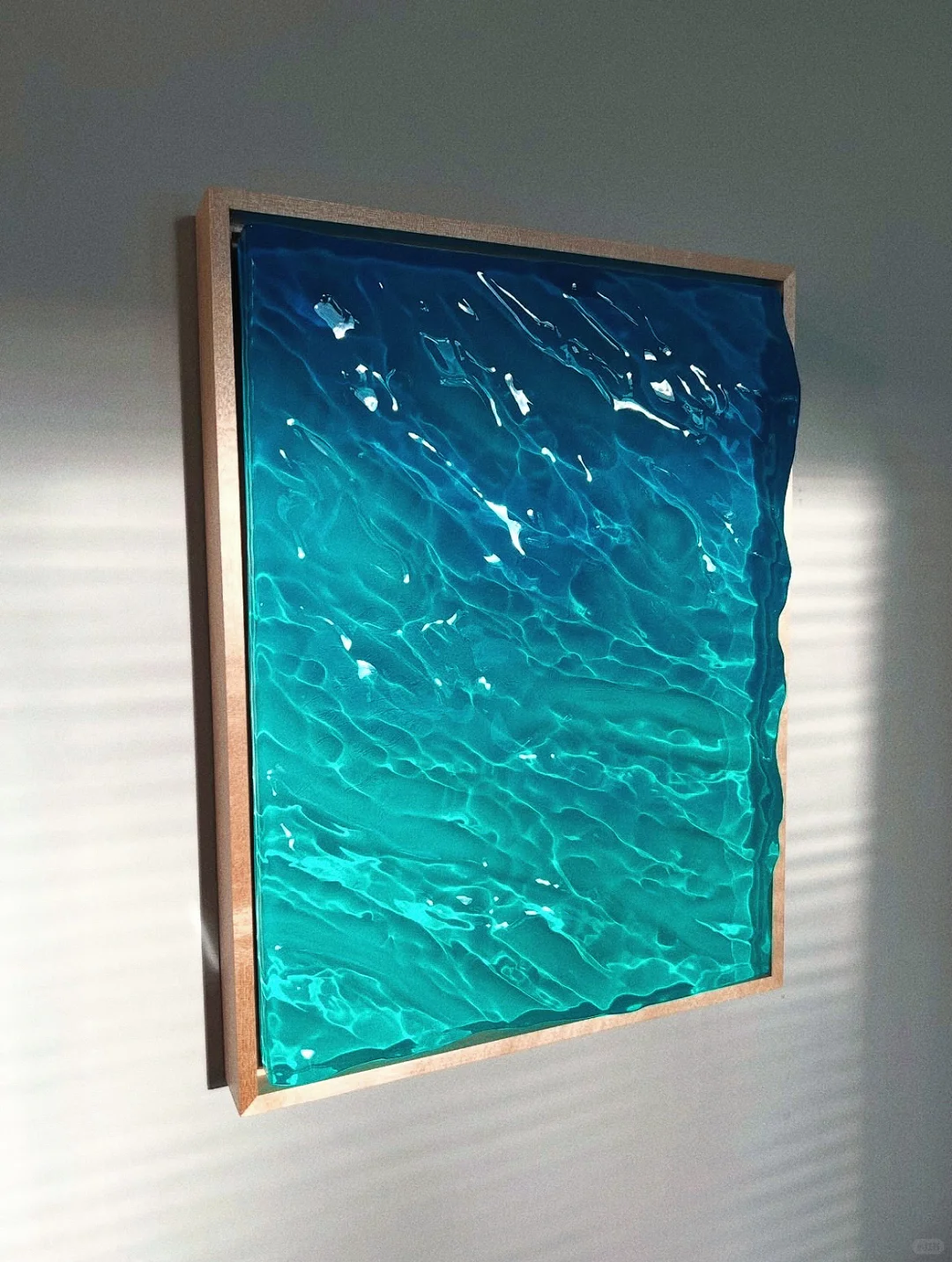 我用滴胶做了幅画把大海带回家｜手工友人