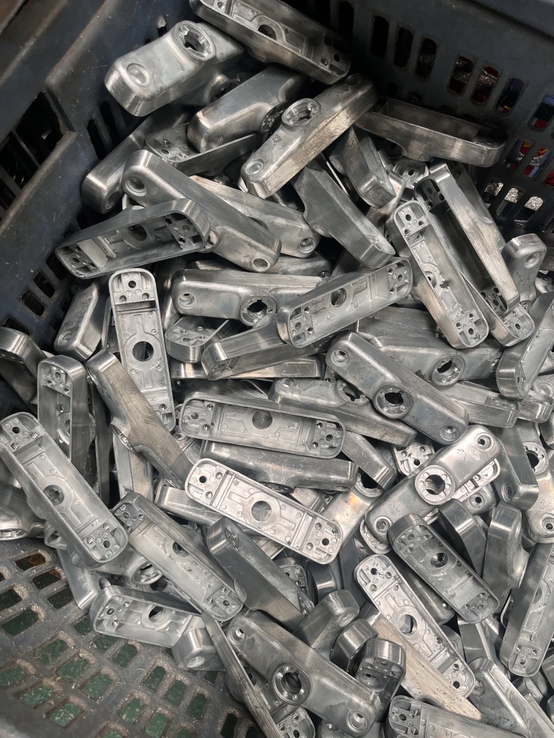 门窗配件锌合金铝合金五金件加工