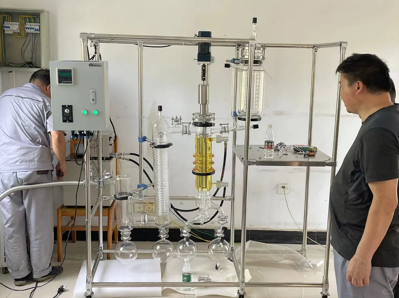 分子蒸馏仪的温度控制