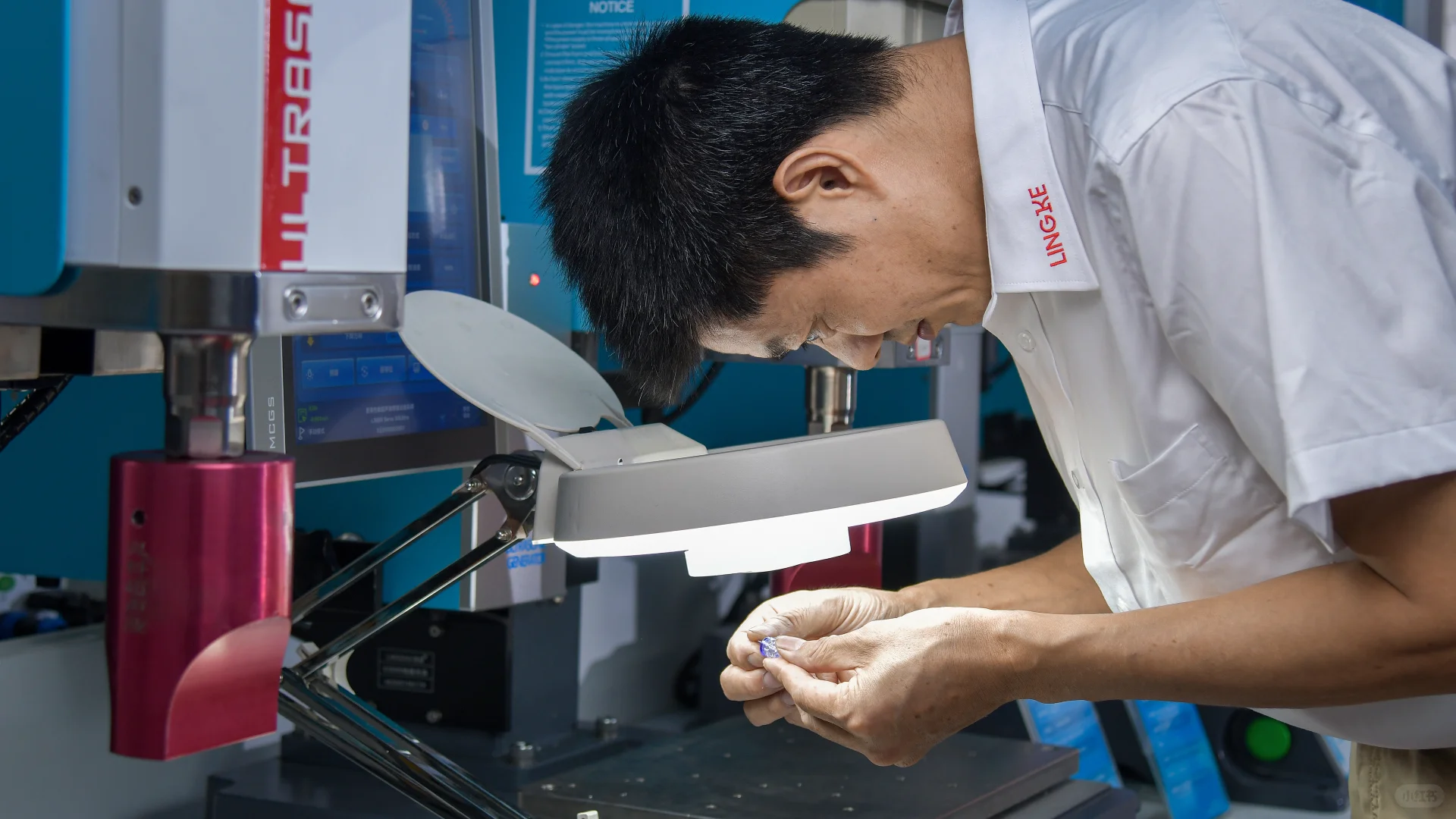 温州市龙湾区超声波焊接机——产业升级