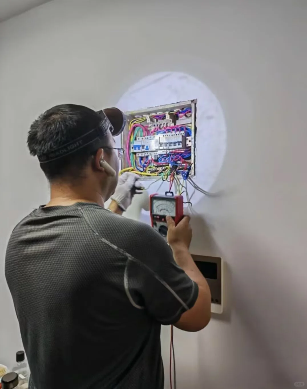 和平区上门电工电路跳闸短路维修 全市上门