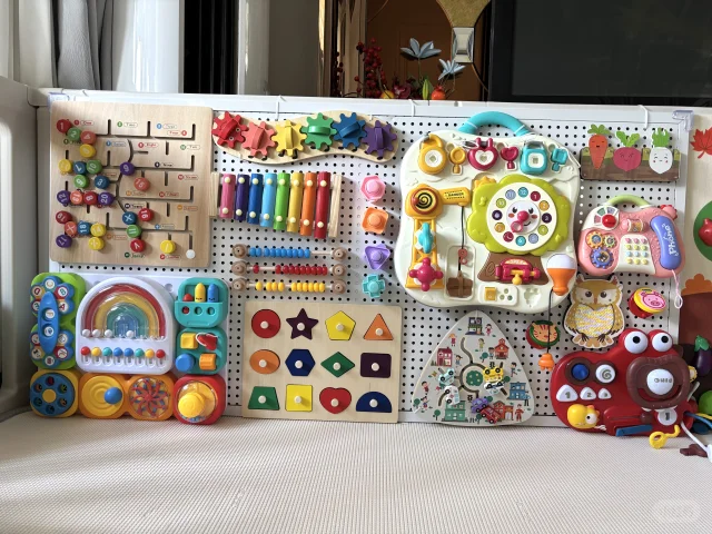 200➕自制忙碌板，6月龄蒙氏玩具