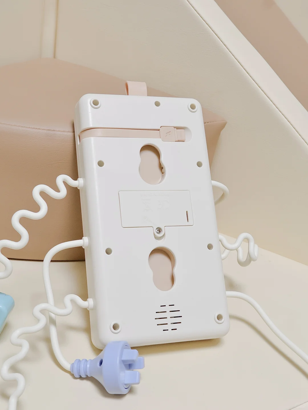 ?宝宝益智玩具新发现！这款插座玩具太绝了