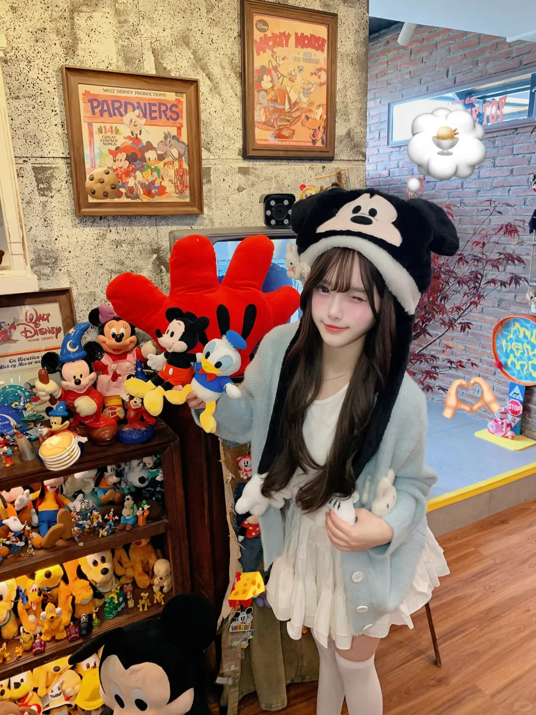 深圳新开的玩具咖啡厅…简直米奇妙妙屋！??