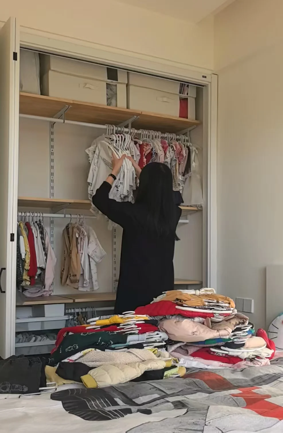 听了爸妈话，给孩子装修了会成长的衣柜