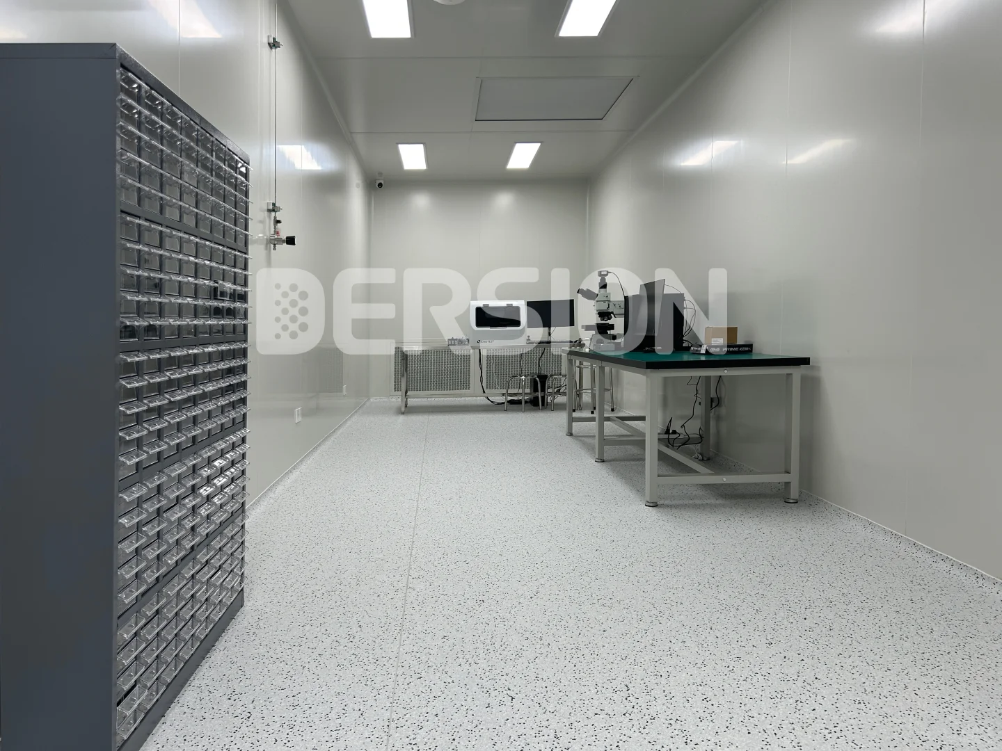 杭州340平米千级恒温恒湿芯片洁净室