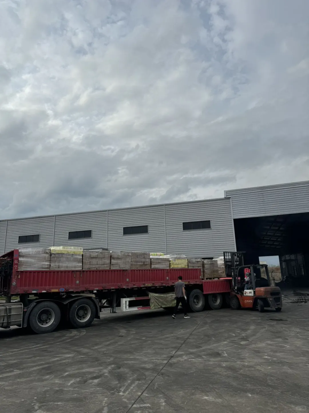 厂二代接手工厂两年多了 继续加油⛽️