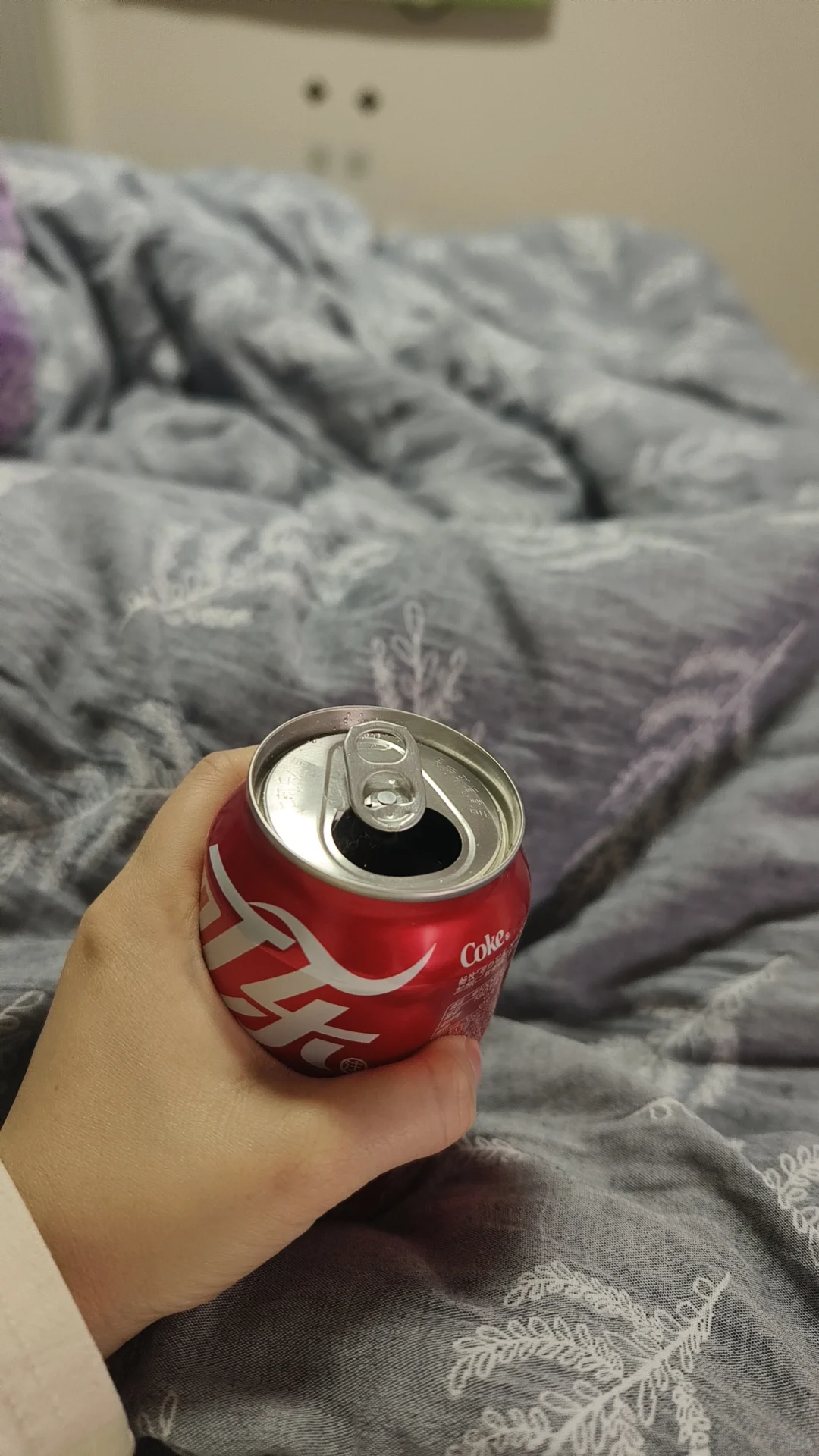 疯狂喝可乐的第二天