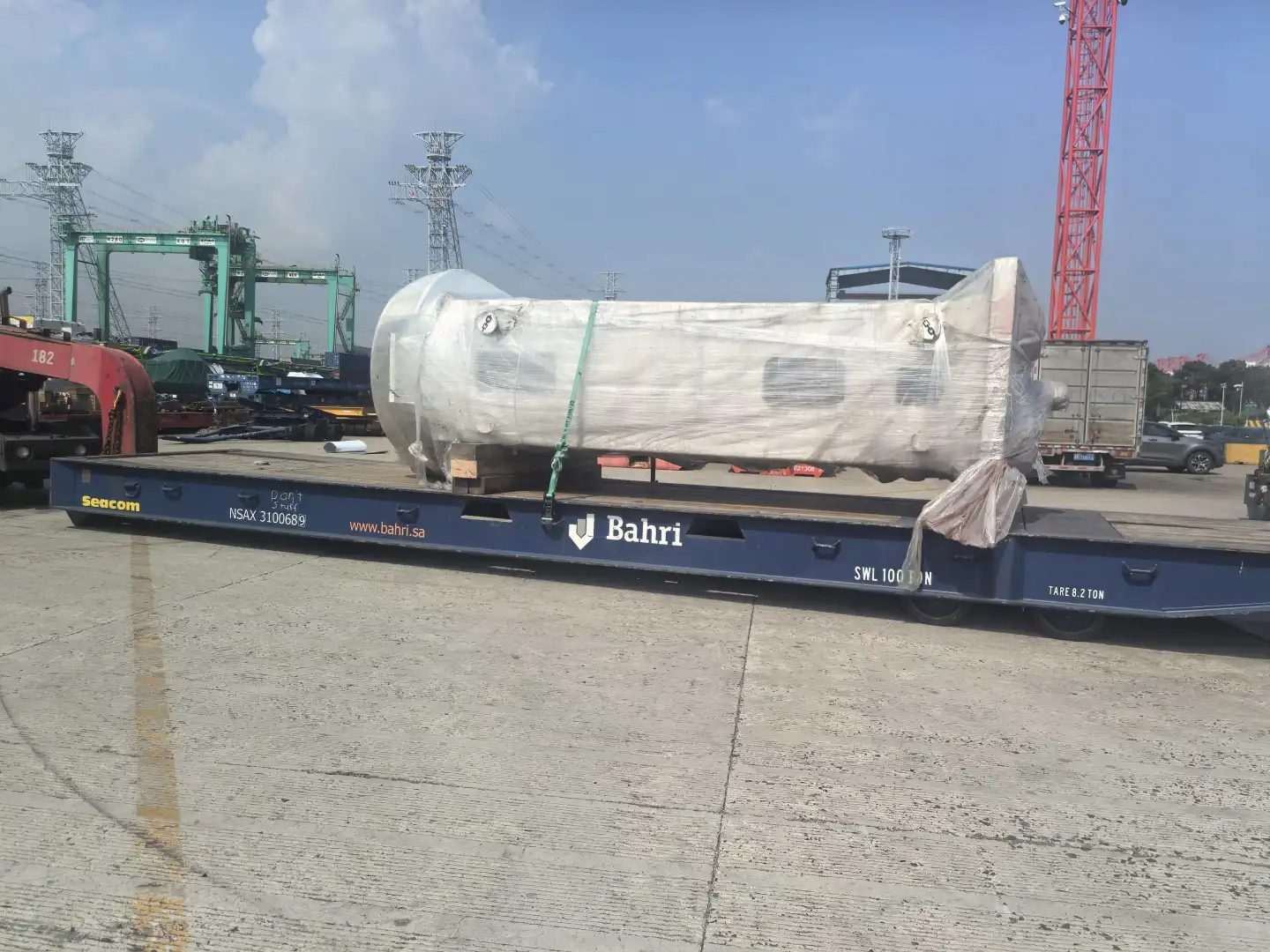 鸿安巧用RORO方案,破解58吨重货出运瓶颈!