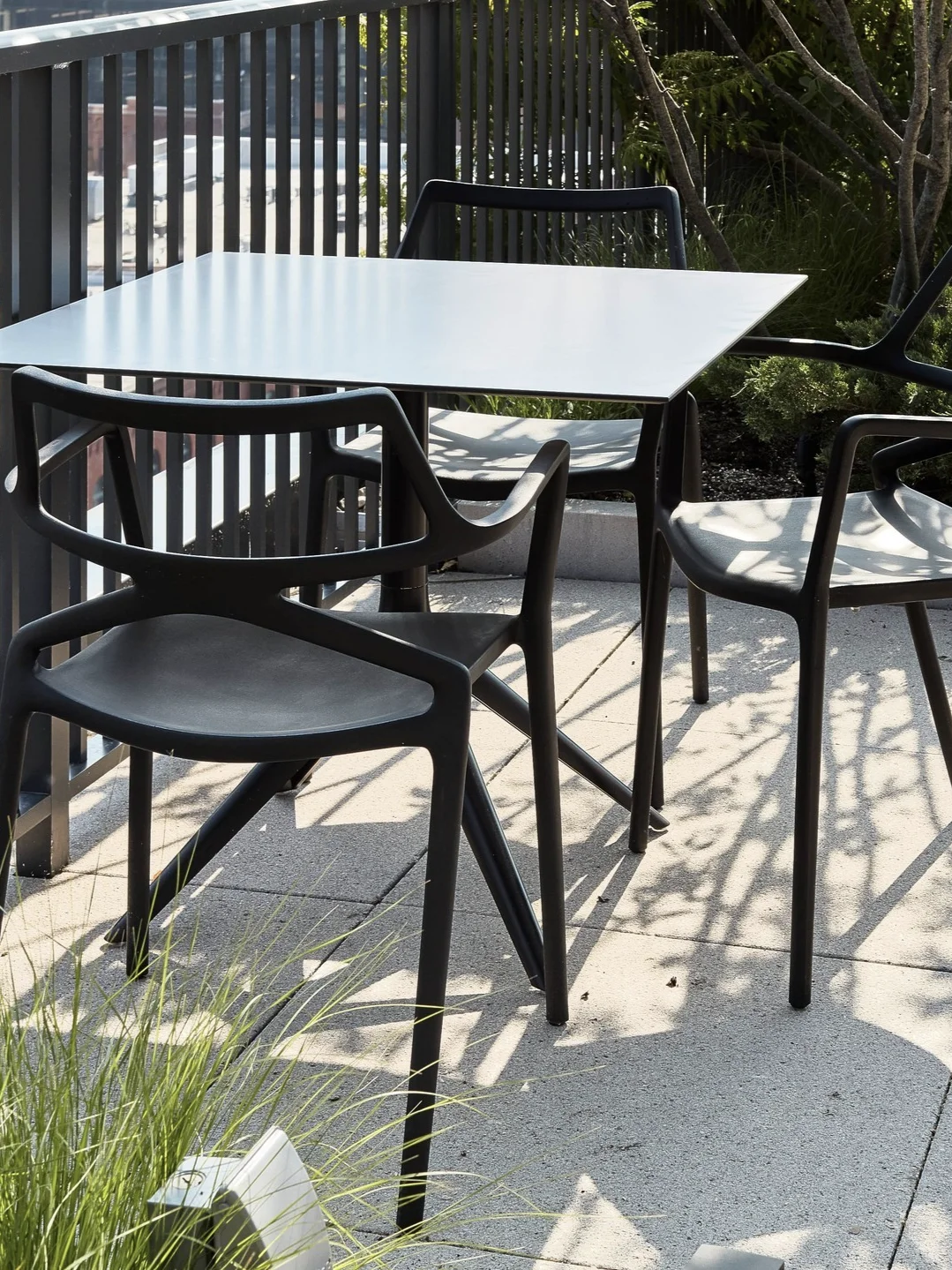 Vondom Delta休闲椅｜好有设计感的椅子