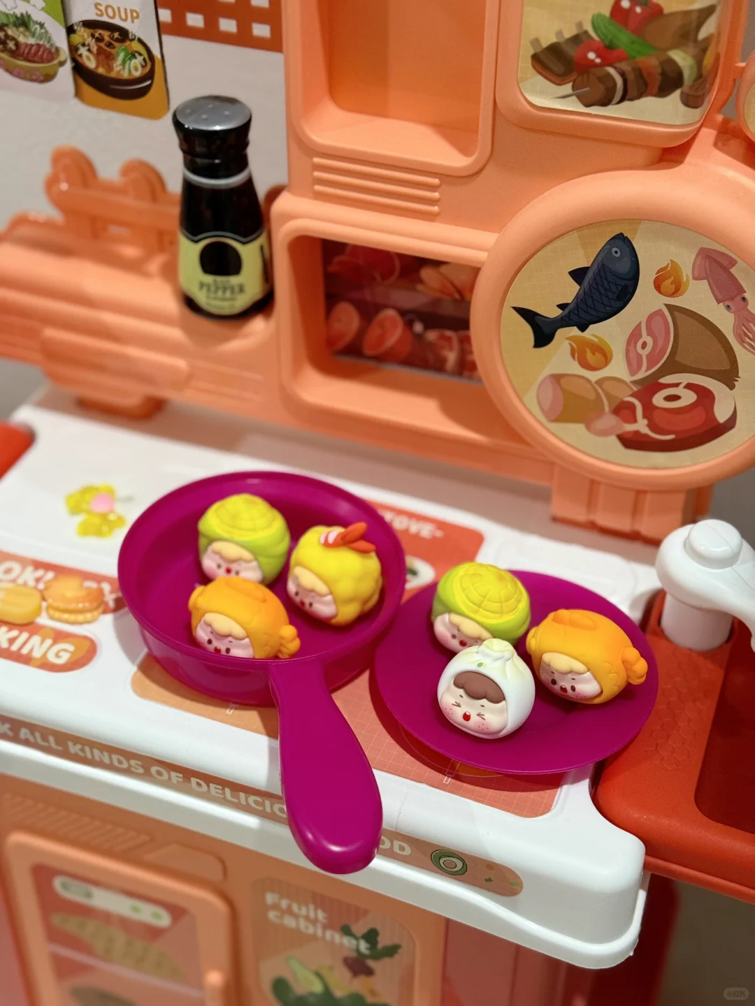 在海底捞发现一个超可爱的玩具！