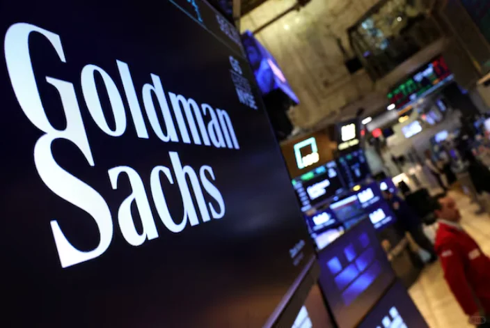 ? 中国稀土反制启幕：谁在怕？谁在赢？