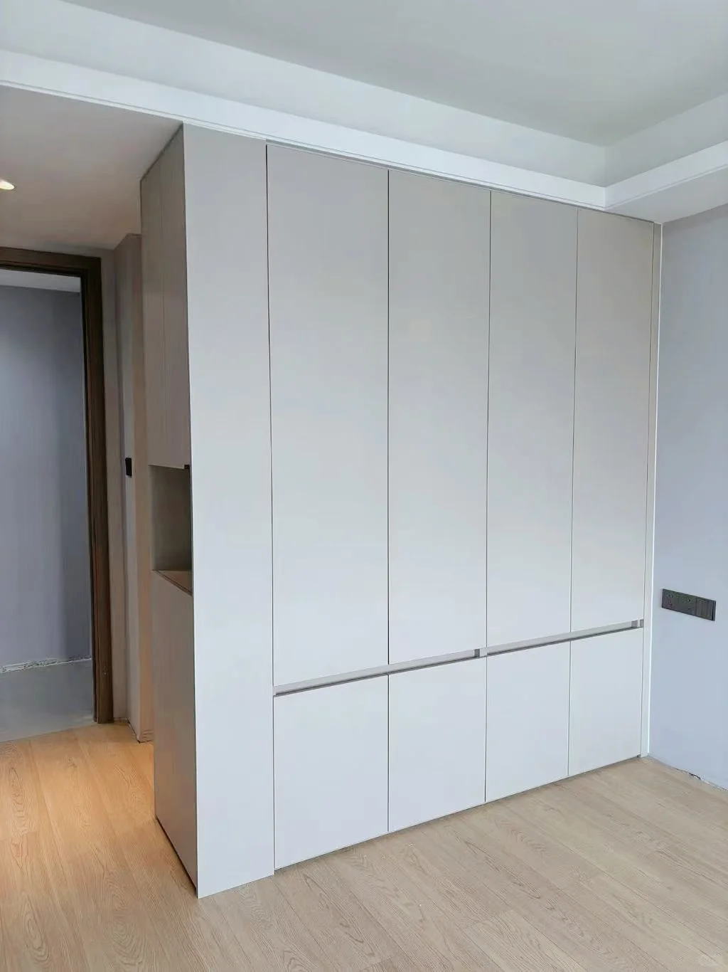 ?18款衣柜落地实景，推给近期做衣柜的人！