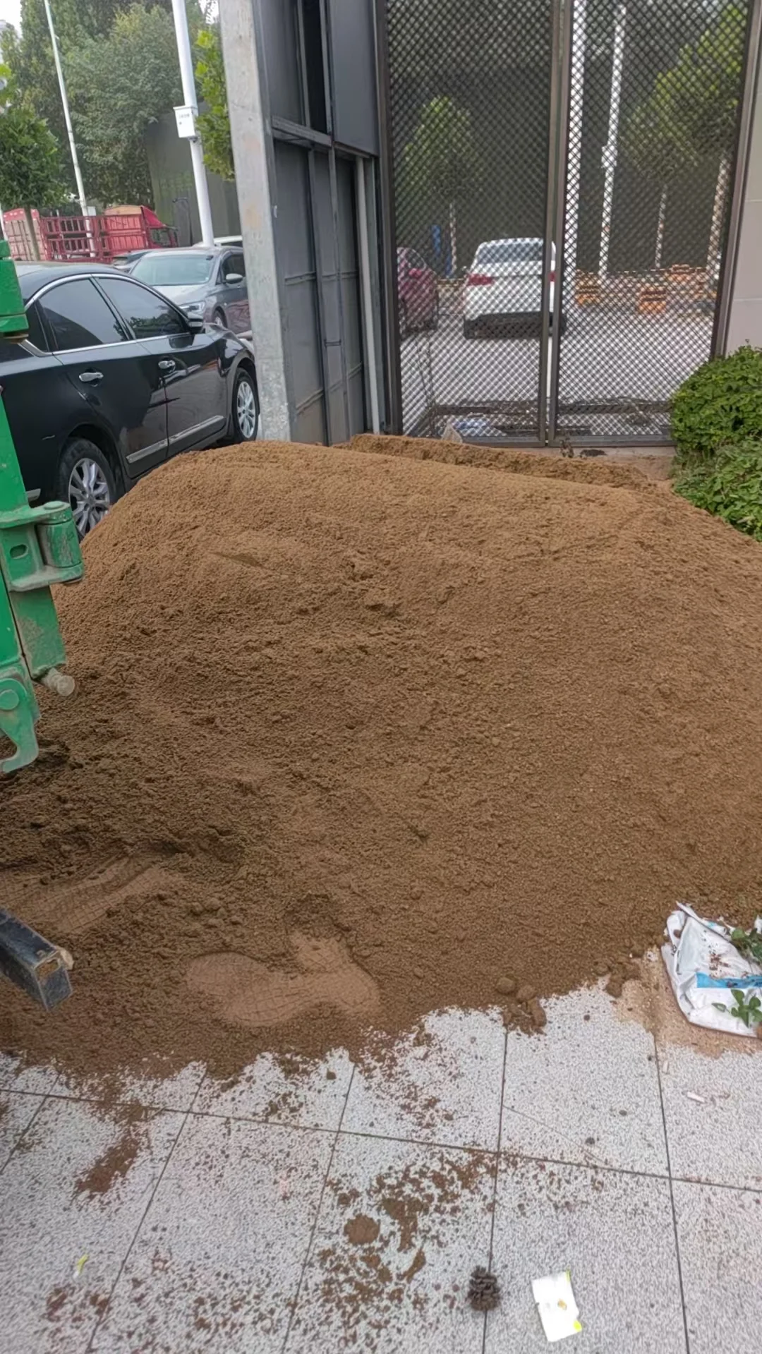 水泥沙子砖头厂家直销，实体仓储样品随便看