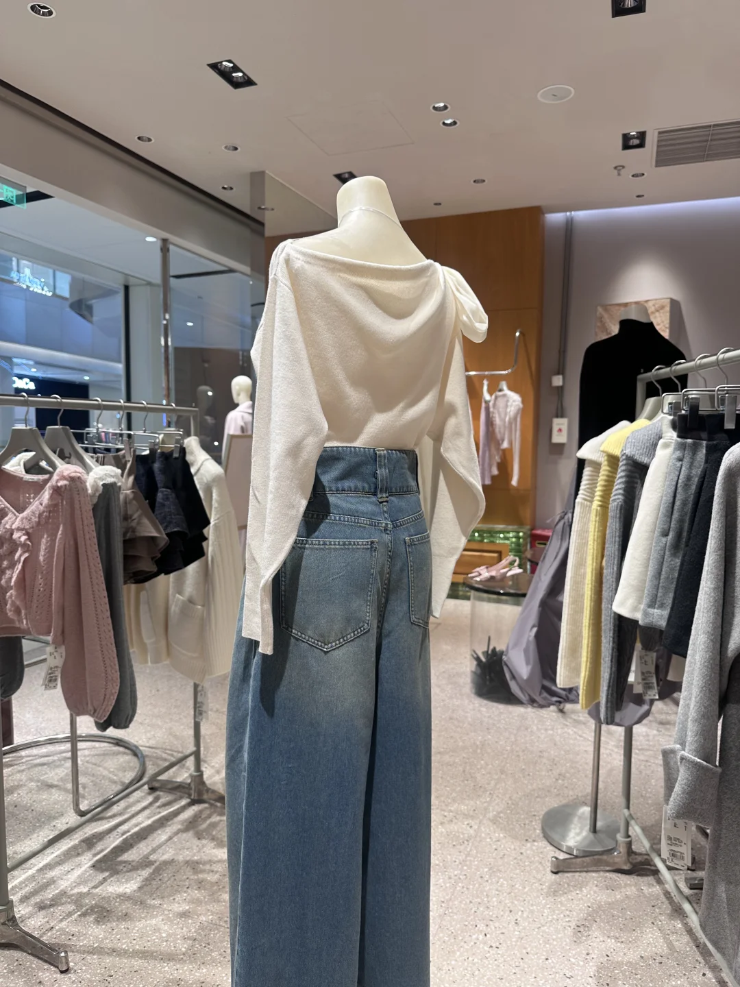 SNIDEL｜门店热卖款蝴蝶结绑带心机设计