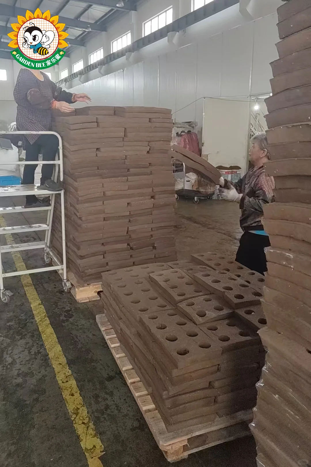 黑绵土种植砖发货