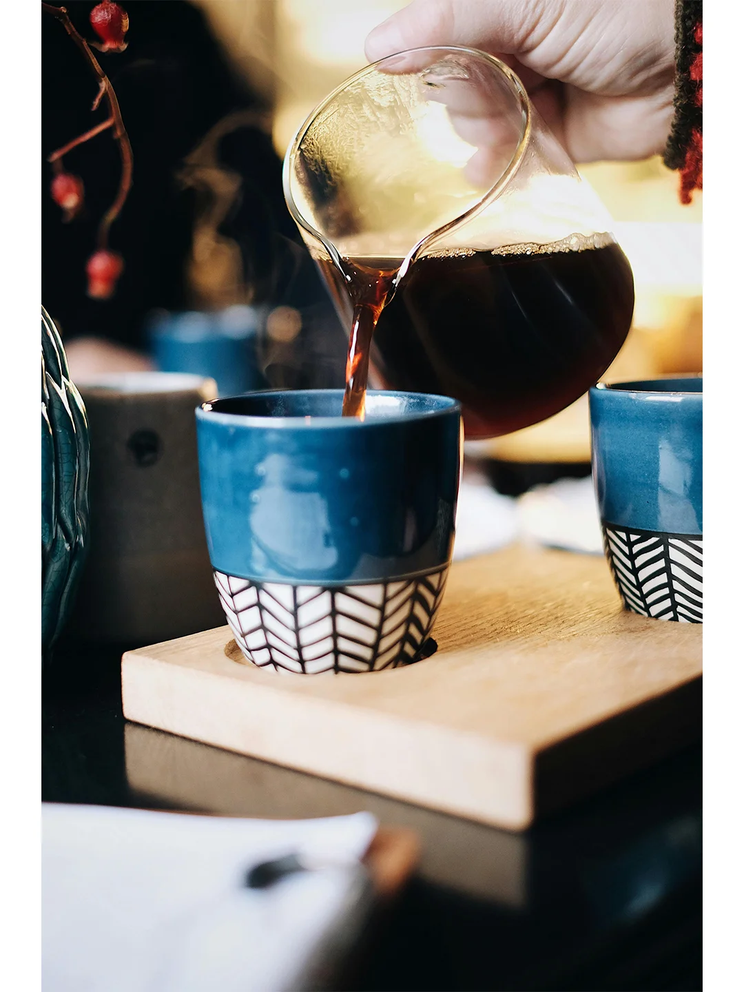 玻璃咖啡杯、瓷质咖啡杯,哪个更适合你?